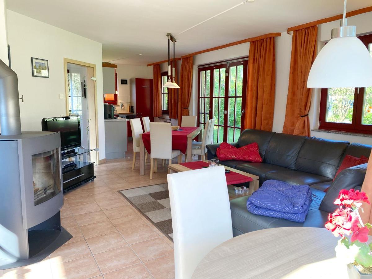 Ferienhaus Am Leuchtturm Glowe Luaran gambar